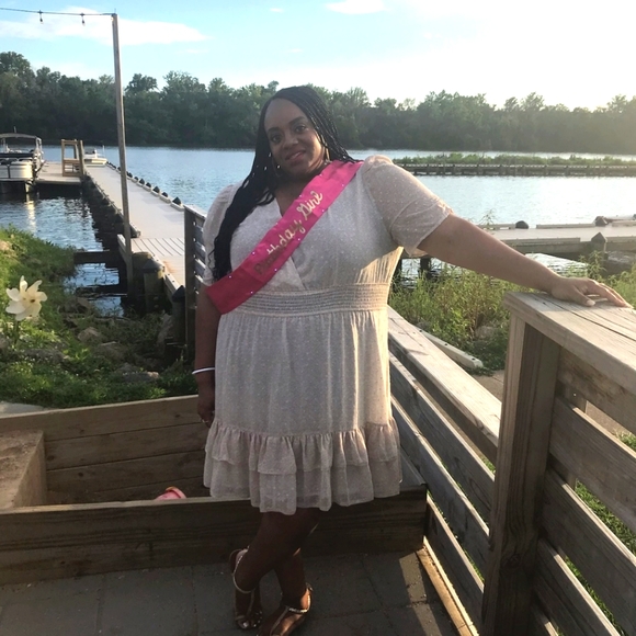 Plus Size Forever 21 Floral Flounce Dress - Picture 3 of 3